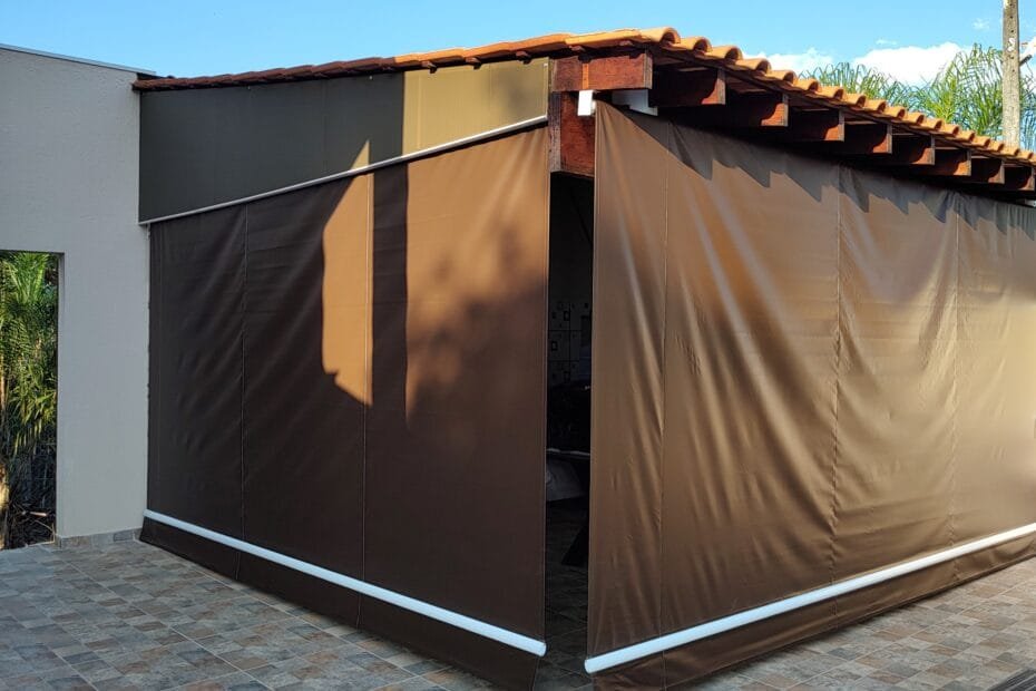 Toldo cortina sem Visor preto