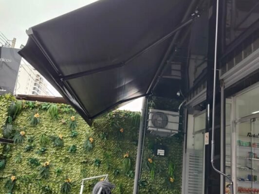 Toldo Articulado Italiano Preto